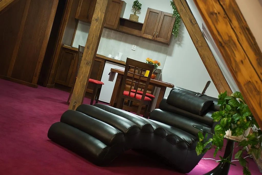 Brioni Suites Ostrava 4*,